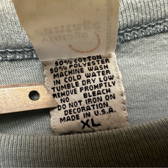 Rare Vintage Vantage T-shirt Follow Me To The PO-POLYMICS - Picture 3 of 4